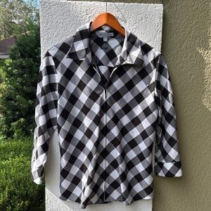 Foxcroft Wrinkle Free Shaped Fit Buffalo Checkered Shirt
